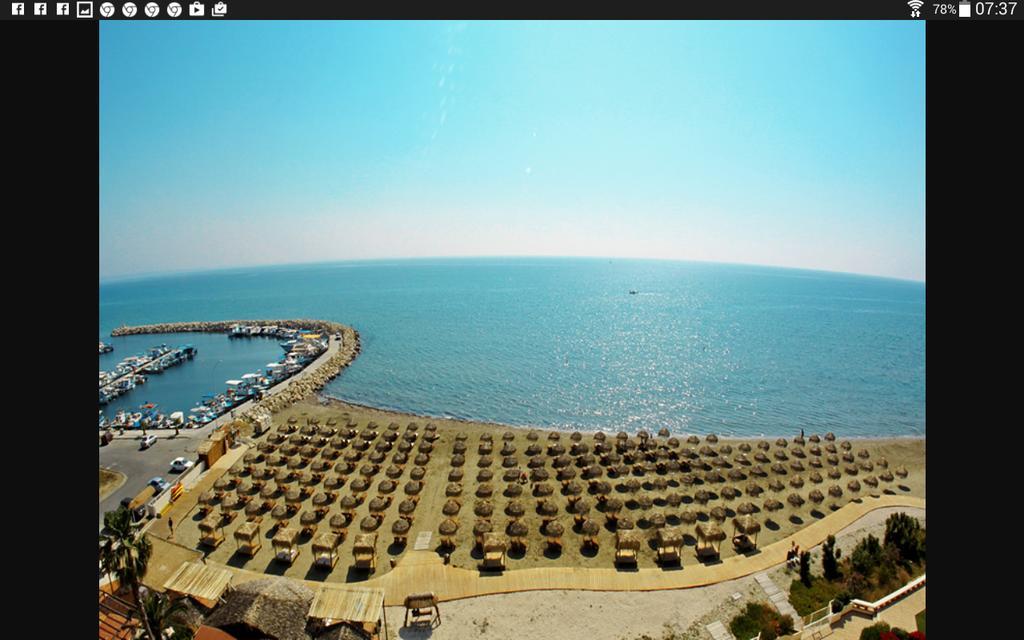 Panikos Beach Apartment I Ларнака Екстер'єр фото