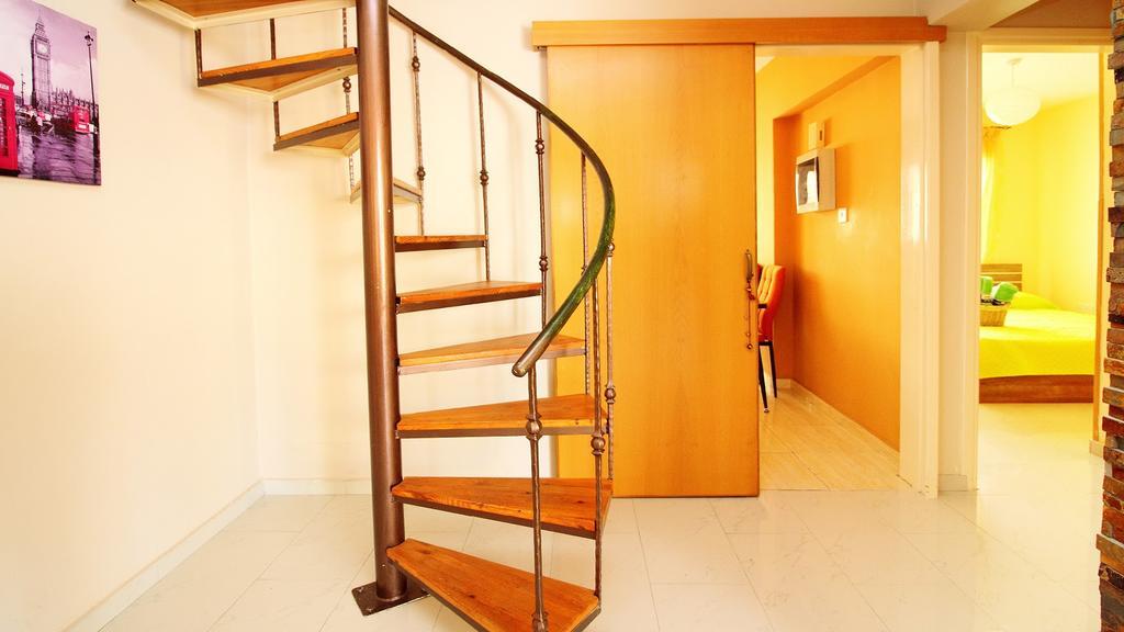 Panikos Beach Apartment I Ларнака Екстер'єр фото